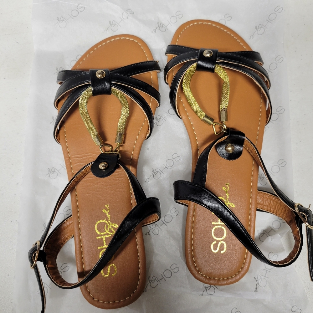 New in box SOHO Sabirina sandals